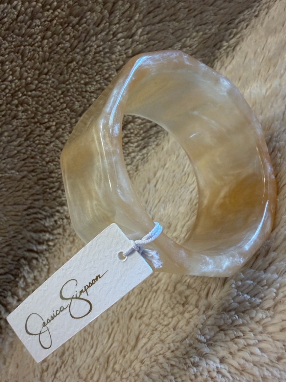JESSICA SIMPSON Resin Wide Bracelet - Picture 4 of 6